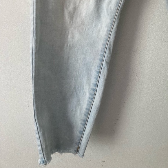 Liverpool Crop Ankle Distressed Skinny Jean 12P - Picture 5 of 16